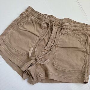 American Eagle Outfitters Tan Drawstring Cargo Shorts